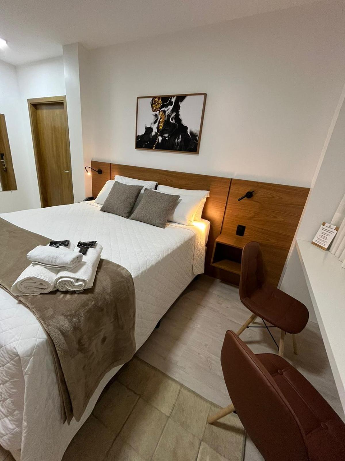 Zallon Hotel Executivo Lajeado  Bagian luar foto