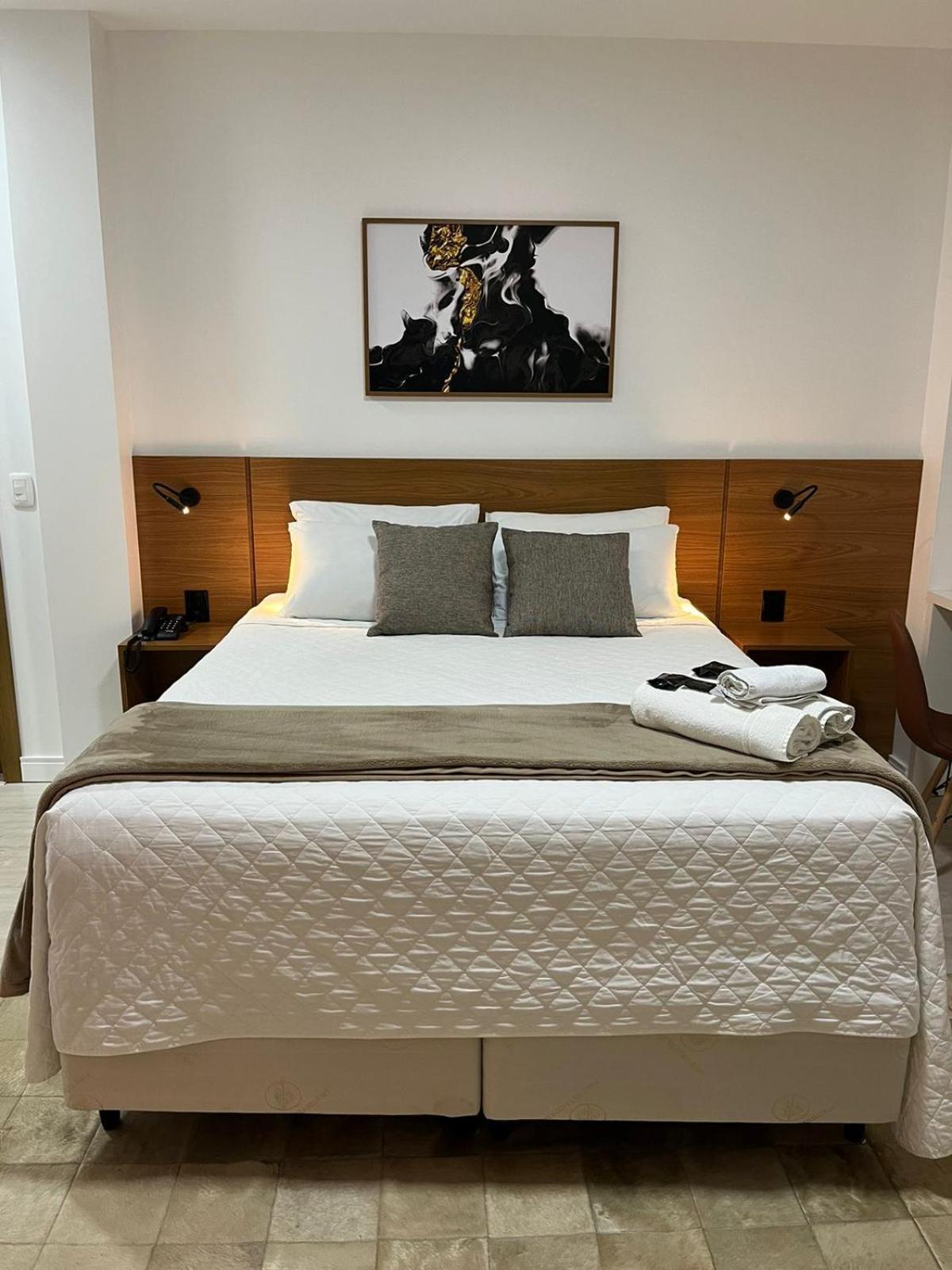 Zallon Hotel Executivo Lajeado  Bagian luar foto