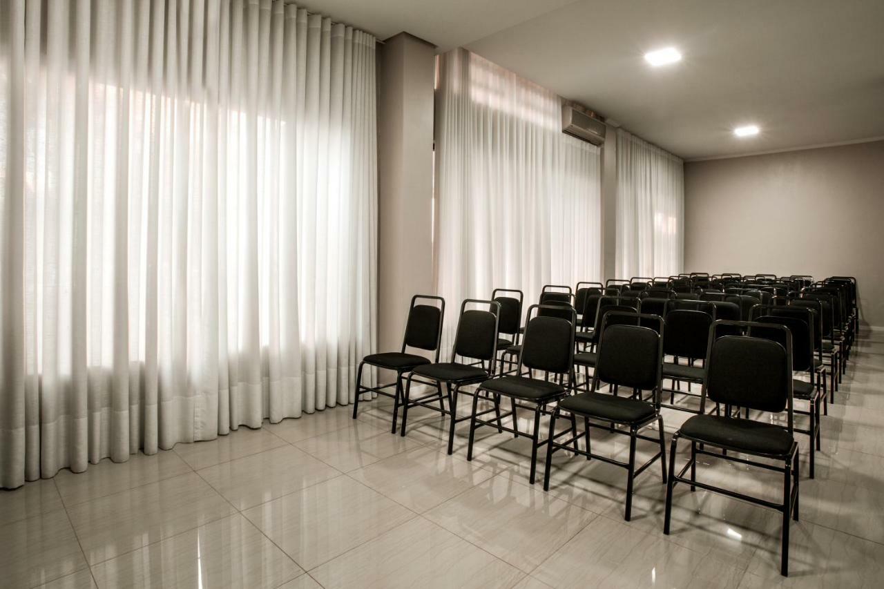 Zallon Hotel Executivo Lajeado  Bagian luar foto